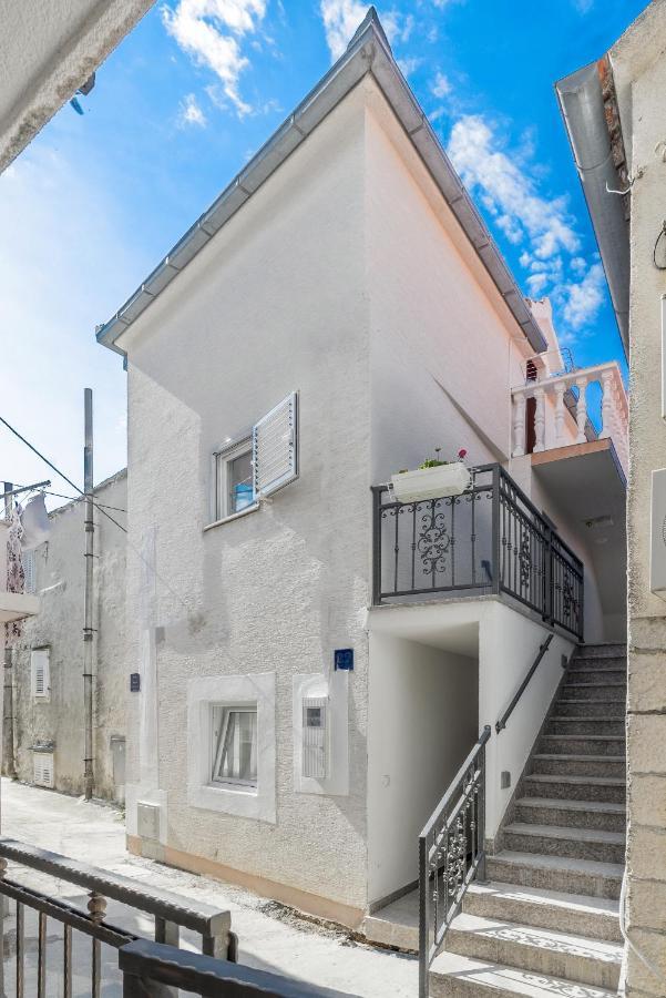 Apartments By The Sea Baska Voda, Makarska - 17570 Экстерьер фото