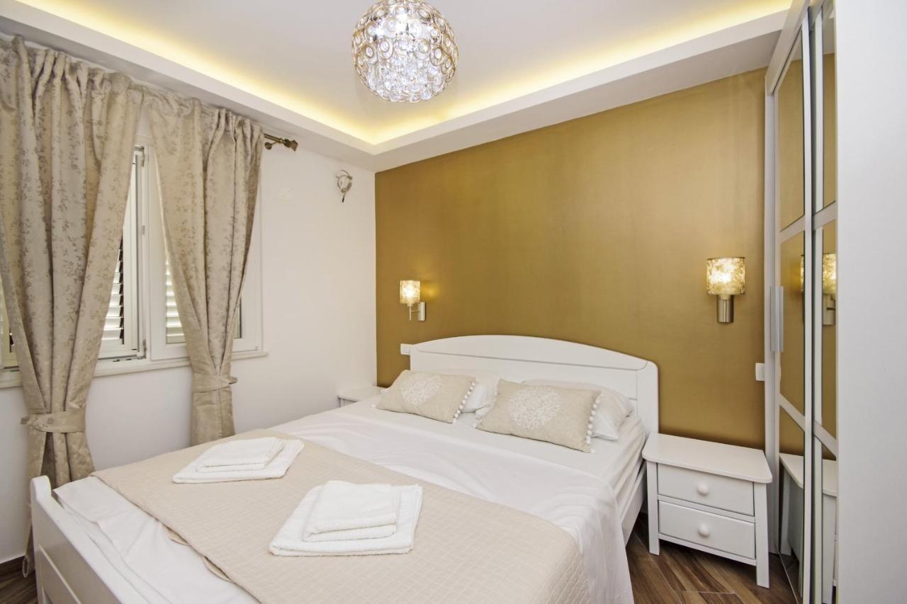 Apartments By The Sea Baska Voda, Makarska - 17570 Экстерьер фото
