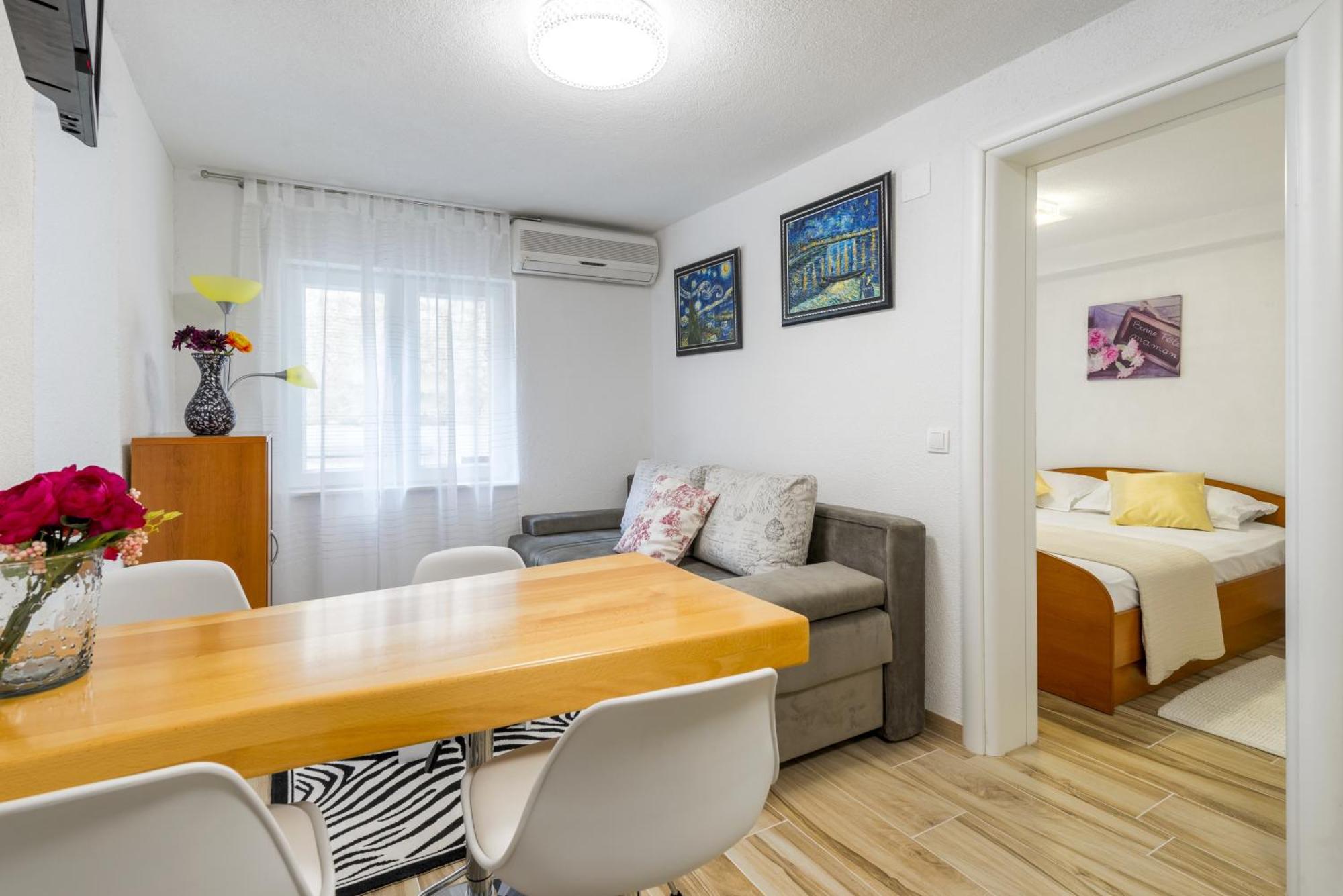Apartments By The Sea Baska Voda, Makarska - 17570 Номер фото